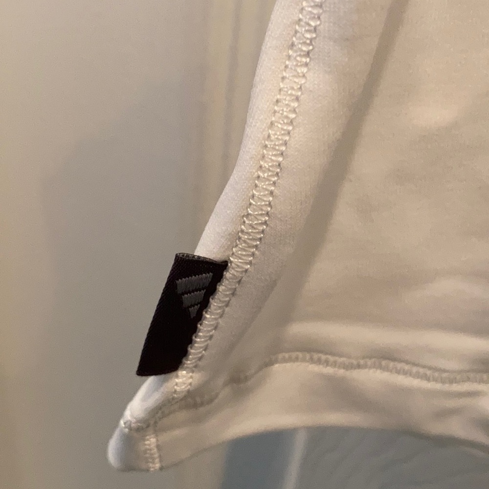 Adidas Tank - Picture 2 of 6